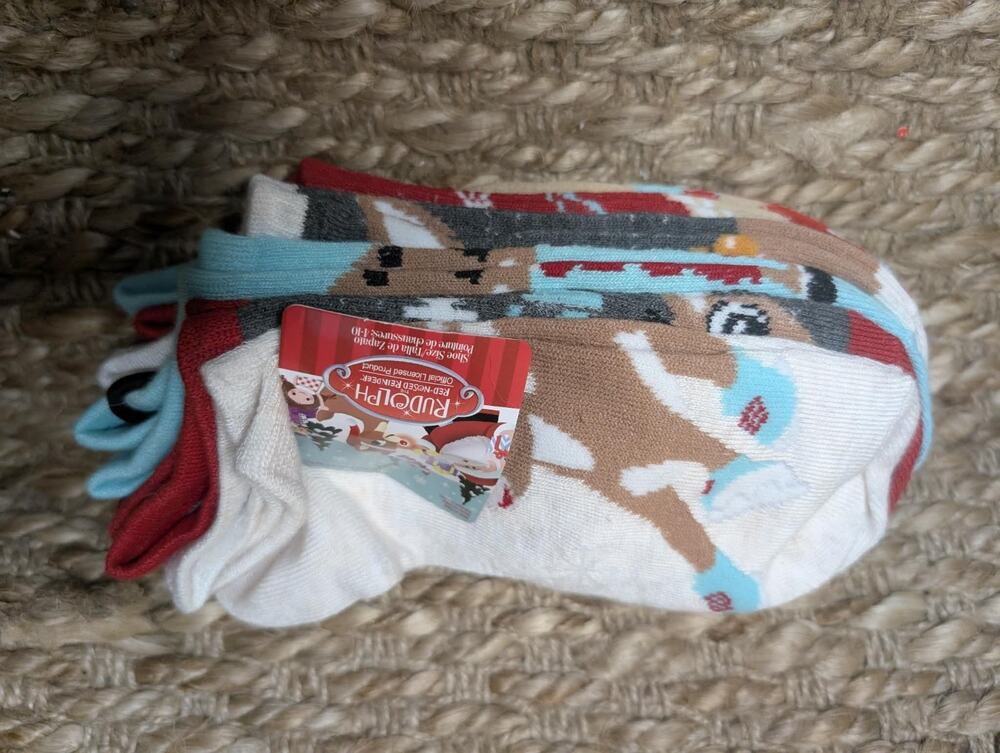 NEW! Rudolph The Red Nose Reindeer Christmas Socks 6 pack Shoe Size 4-10